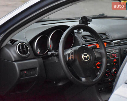 Серый Мазда 3, объемом двигателя 1.6 л и пробегом 128 тыс. км за 6100 $, фото 7 на Automoto.ua