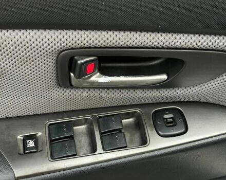 Серый Мазда 3, объемом двигателя 2 л и пробегом 184 тыс. км за 5400 $, фото 8 на Automoto.ua