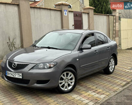 Серый Мазда 3, объемом двигателя 1.6 л и пробегом 178 тыс. км за 5800 $, фото 2 на Automoto.ua