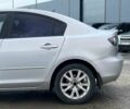 Сірий Мазда 3, об'ємом двигуна 1.6 л та пробігом 305 тис. км за 5940 $, фото 3 на Automoto.ua