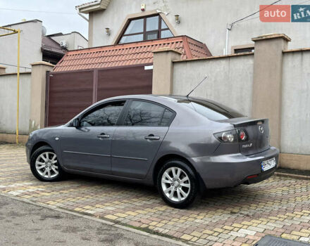 Серый Мазда 3, объемом двигателя 1.6 л и пробегом 178 тыс. км за 5800 $, фото 12 на Automoto.ua