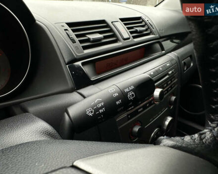 Серый Мазда 3, объемом двигателя 2 л и пробегом 188 тыс. км за 4999 $, фото 22 на Automoto.ua