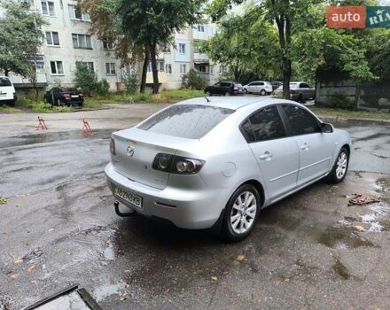 Сірий Мазда 3, об'ємом двигуна 2 л та пробігом 350 тис. км за 4900 $, фото 4 на Automoto.ua