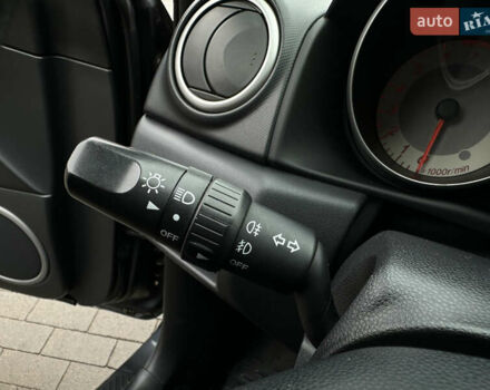 Серый Мазда 3, объемом двигателя 2 л и пробегом 188 тыс. км за 4999 $, фото 21 на Automoto.ua