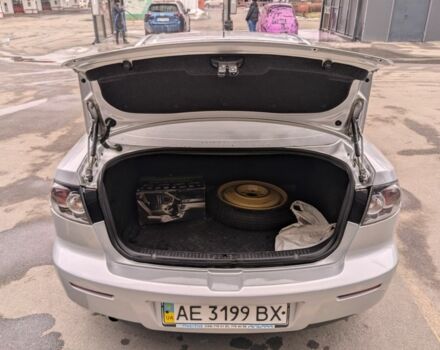 Серый Мазда 3, объемом двигателя 1.6 л и пробегом 200 тыс. км за 4900 $, фото 8 на Automoto.ua