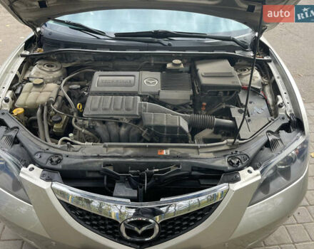 Серый Мазда 3, объемом двигателя 1.6 л и пробегом 170 тыс. км за 5200 $, фото 16 на Automoto.ua