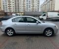 Серый Мазда 3, объемом двигателя 1.6 л и пробегом 300 тыс. км за 3999 $, фото 6 на Automoto.ua