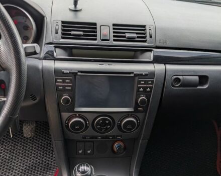 Серый Мазда 3, объемом двигателя 1.6 л и пробегом 200 тыс. км за 4900 $, фото 13 на Automoto.ua