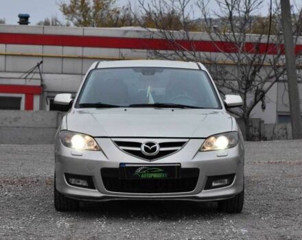 Сірий Мазда 3, об'ємом двигуна 2 л та пробігом 182 тис. км за 5499 $, фото 5 на Automoto.ua