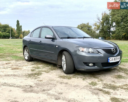 Сірий Мазда 3, об'ємом двигуна 1.6 л та пробігом 228 тис. км за 6100 $, фото 4 на Automoto.ua