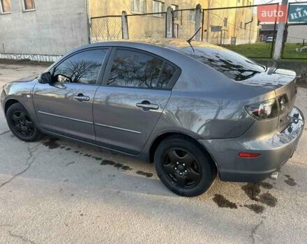 Мазда 3 2008 в Змиеве на Automoto.ua Серый Мазда 3, объемом двигателя 2 л и пробегом 290 тыс. км за 5700 $, фото 5 на Automoto.ua