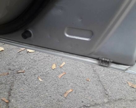 Серый Мазда 3, объемом двигателя 1.6 л и пробегом 204 тыс. км за 5450 $, фото 5 на Automoto.ua