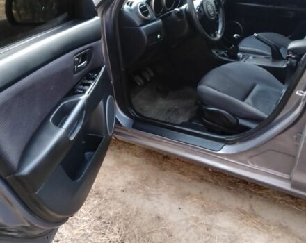 Серый Мазда 3, объемом двигателя 1.6 л и пробегом 320 тыс. км за 4900 $, фото 5 на Automoto.ua