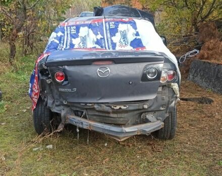 Серый Мазда 3, объемом двигателя 0 л и пробегом 175 тыс. км за 2500 $, фото 1 на Automoto.ua