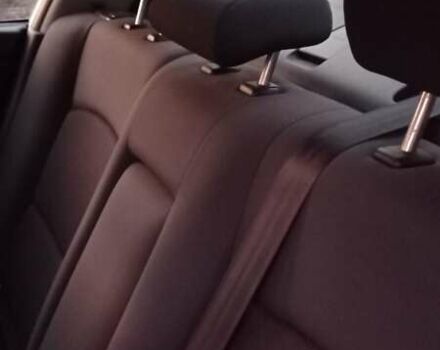 Серый Мазда 3, объемом двигателя 1.6 л и пробегом 282 тыс. км за 5100 $, фото 2 на Automoto.ua