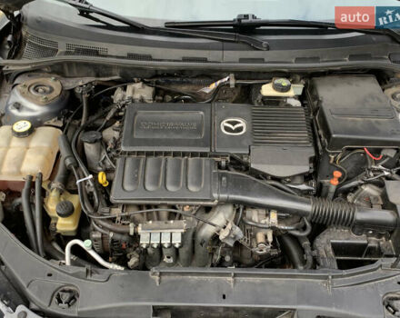 Сірий Мазда 3, об'ємом двигуна 1.6 л та пробігом 228 тис. км за 6100 $, фото 10 на Automoto.ua