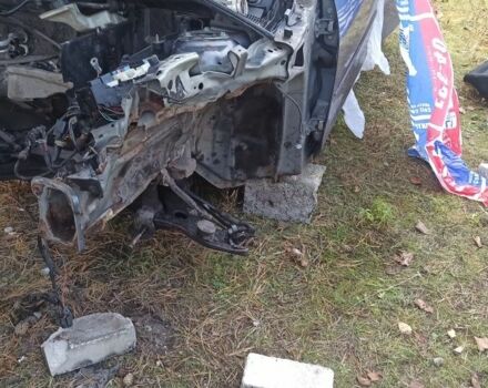 Серый Мазда 3, объемом двигателя 0 л и пробегом 175 тыс. км за 2500 $, фото 6 на Automoto.ua