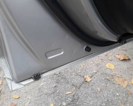 Серый Мазда 3, объемом двигателя 1.6 л и пробегом 204 тыс. км за 5450 $, фото 10 на Automoto.ua