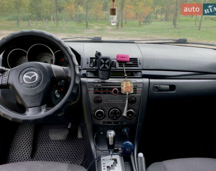 Сірий Мазда 3, об'ємом двигуна 1.6 л та пробігом 228 тис. км за 6100 $, фото 1 на Automoto.ua