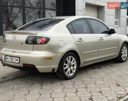 Серый Мазда 3, объемом двигателя 1.6 л и пробегом 170 тыс. км за 6000 $, фото 3 на Automoto.ua
