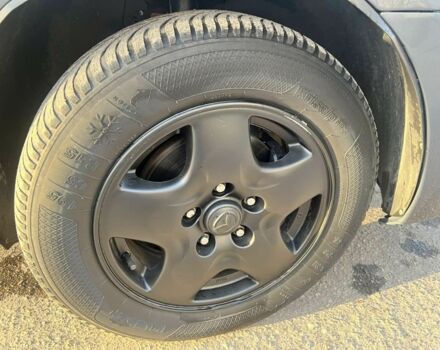 Серый Мазда 3, объемом двигателя 2 л и пробегом 290 тыс. км за 5700 $, фото 5 на Automoto.ua