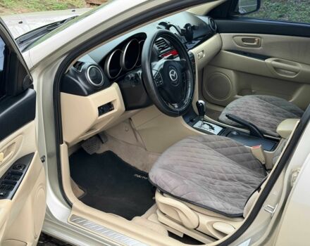 Серый Мазда 3, объемом двигателя 1.6 л и пробегом 170 тыс. км за 6000 $, фото 7 на Automoto.ua