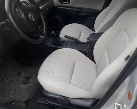 Серый Мазда 3, объемом двигателя 1.6 л и пробегом 204 тыс. км за 5450 $, фото 7 на Automoto.ua