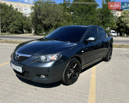 Серый Мазда 3, объемом двигателя 1.6 л и пробегом 246 тыс. км за 6400 $, фото 1 на Automoto.ua