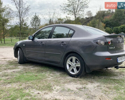 Сірий Мазда 3, об'ємом двигуна 1.6 л та пробігом 228 тис. км за 6100 $, фото 6 на Automoto.ua