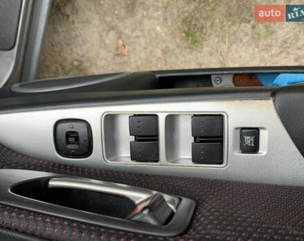 Сірий Мазда 3, об'ємом двигуна 1.6 л та пробігом 228 тис. км за 6100 $, фото 7 на Automoto.ua