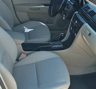 Серый Мазда 3, объемом двигателя 1.6 л и пробегом 192 тыс. км за 6700 $, фото 3 на Automoto.ua