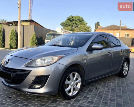 Серый Мазда 3, объемом двигателя 1.56 л и пробегом 280 тыс. км за 6000 $, фото 1 на Automoto.ua