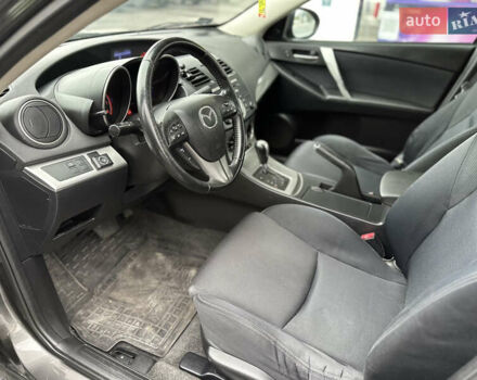 Сірий Мазда 3, об'ємом двигуна 2.49 л та пробігом 193 тис. км за 6999 $, фото 9 на Automoto.ua