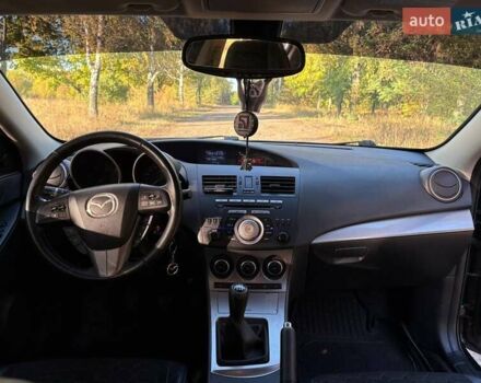 Серый Мазда 3, объемом двигателя 1.56 л и пробегом 193 тыс. км за 6700 $, фото 10 на Automoto.ua