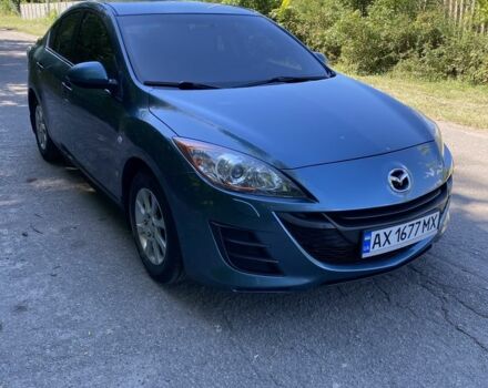 Серый Мазда 3, объемом двигателя 1.6 л и пробегом 172 тыс. км за 6100 $, фото 1 на Automoto.ua
