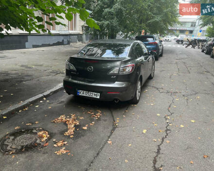 Серый Мазда 3, объемом двигателя 2.5 л и пробегом 218 тыс. км за 8200 $, фото 1 на Automoto.ua