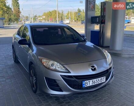 Сірий Мазда 3, об'ємом двигуна 1.6 л та пробігом 187 тис. км за 7300 $, фото 5 на Automoto.ua