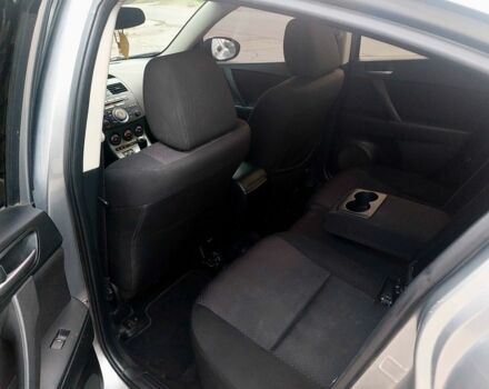 Серый Мазда 3, объемом двигателя 1.6 л и пробегом 320 тыс. км за 6999 $, фото 15 на Automoto.ua