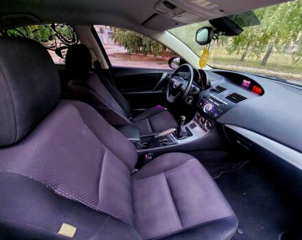 Серый Мазда 3, объемом двигателя 1.6 л и пробегом 320 тыс. км за 6999 $, фото 14 на Automoto.ua