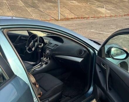 Серый Мазда 3, объемом двигателя 1.6 л и пробегом 247 тыс. км за 6800 $, фото 6 на Automoto.ua