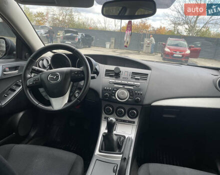 Мазда 3 2010 в Ивано-Франковске на Automoto.ua Серый Мазда 3, объемом двигателя 1.6 л и пробегом 198 тыс. км за 6700 $, фото 23 на Automoto.ua