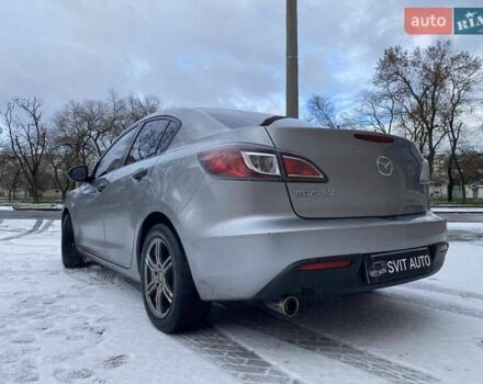 Сірий Мазда 3, об'ємом двигуна 1.6 л та пробігом 189 тис. км за 7300 $, фото 9 на Automoto.ua