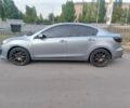 Серый Мазда 3, объемом двигателя 1.6 л и пробегом 320 тыс. км за 6999 $, фото 2 на Automoto.ua