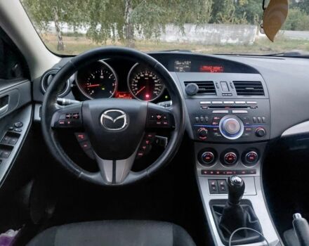 Серый Мазда 3, объемом двигателя 1.6 л и пробегом 320 тыс. км за 6999 $, фото 13 на Automoto.ua