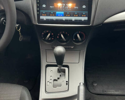 Сірий Мазда 3, об'ємом двигуна 2 л та пробігом 200 тис. км за 8500 $, фото 16 на Automoto.ua