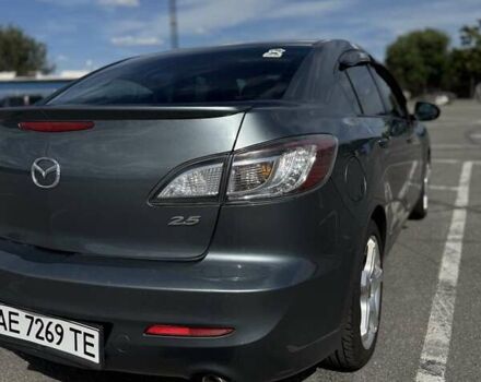 Сірий Мазда 3, об'ємом двигуна 2.49 л та пробігом 220 тис. км за 8800 $, фото 2 на Automoto.ua