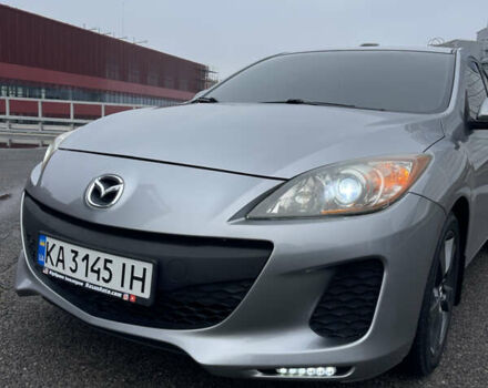 Сірий Мазда 3, об'ємом двигуна 2 л та пробігом 200 тис. км за 8500 $, фото 2 на Automoto.ua