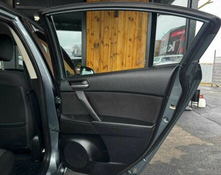 Сірий Мазда 3, об'ємом двигуна 2 л та пробігом 141 тис. км за 7599 $, фото 10 на Automoto.ua