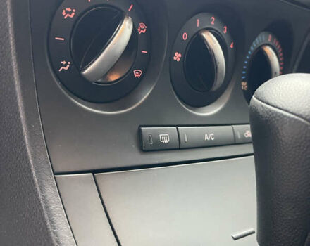 Сірий Мазда 3, об'ємом двигуна 2 л та пробігом 200 тис. км за 8500 $, фото 21 на Automoto.ua