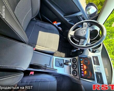 Серый Мазда 3, объемом двигателя 1.6 л и пробегом 118 тыс. км за 9900 $, фото 7 на Automoto.ua